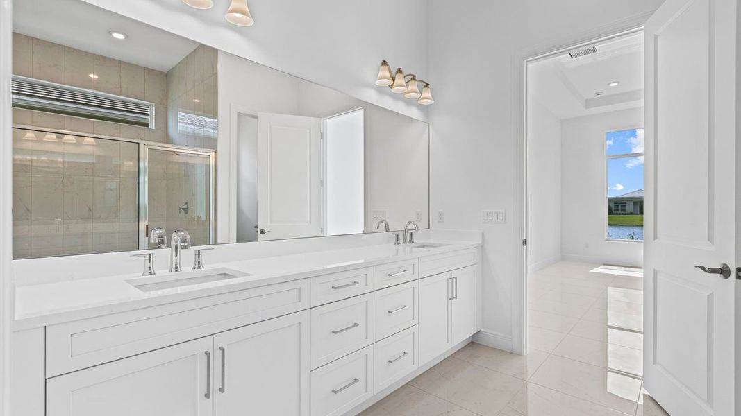 Owner's Bath