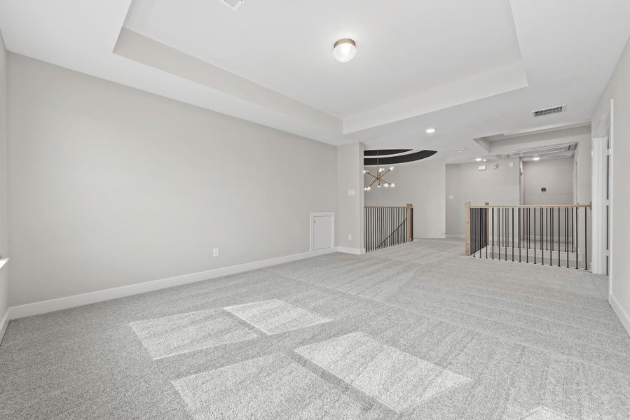 Spacious, unfurnished interior of a new home in Candela, Richmond (Image 22).