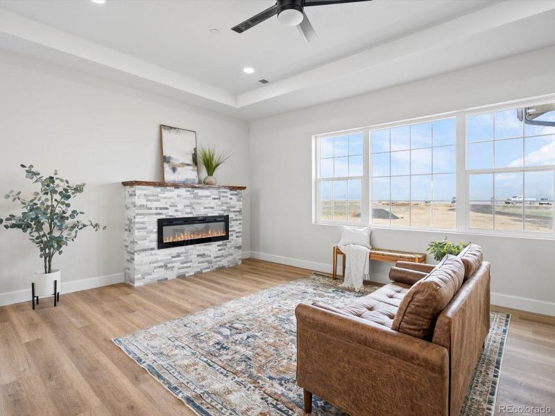 Furnished interior view inside a new home in , Strasburg (Image 25).