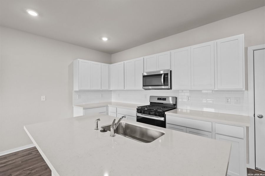 Furnished interior view inside a new home in Summerlin, San Antonio (Image 11).