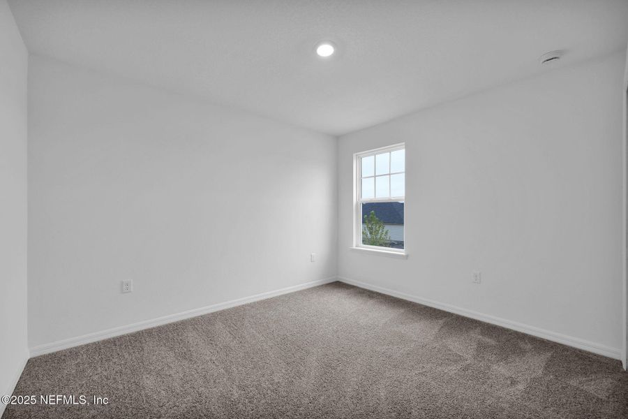 Spacious, unfurnished interior of a new home in Hyland Trail, Green Cove Springs (Image 23). Spacious, unfurnished interior of a new home in Hyland Trail, Green Cove Springs (Image 23).