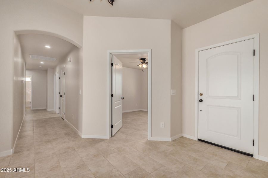 27 - Carver 27 - Carver