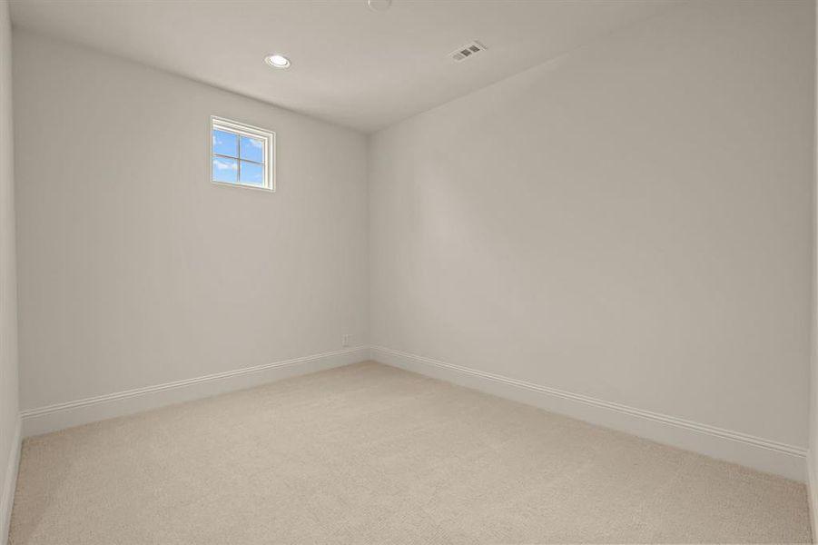 Spacious, unfurnished interior of a new home in , Fort Worth (Image 25).