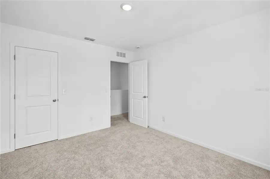 Spacious, unfurnished interior of a new home in Belair Place, Sanford (Image 25).
