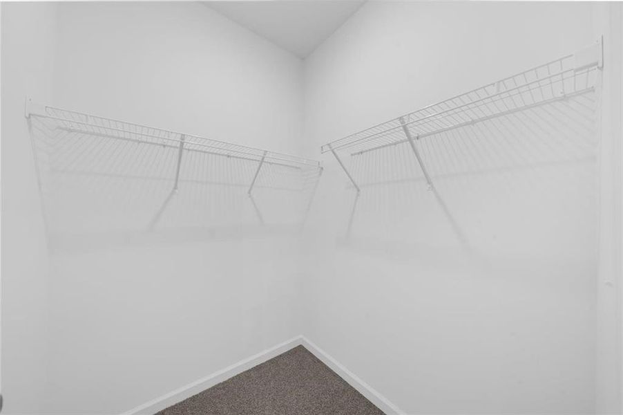 Spacious, unfurnished interior of a new home in , Gainesville (Image 48).