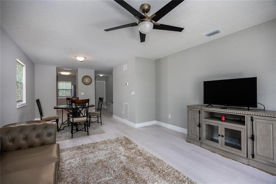 Furnished interior view inside a new home in , Gainesville (Image 6).