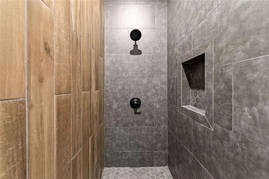 Image 56 of a home in .