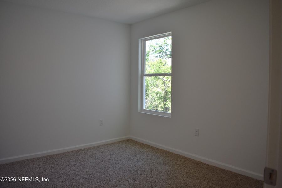 Spacious, unfurnished interior of a new home in Irongate Villas, Jacksonville (Image 24).