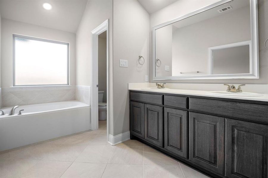 Furnished interior view inside a new home in Fox Landing, Caddo Mills (Image 7).