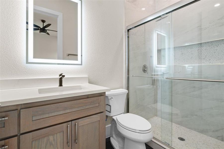 Furnished interior view inside a new home in Pecan Plantation, Granbury (Image 11). Furnished interior view inside a new home in Pecan Plantation, Granbury (Image 11).