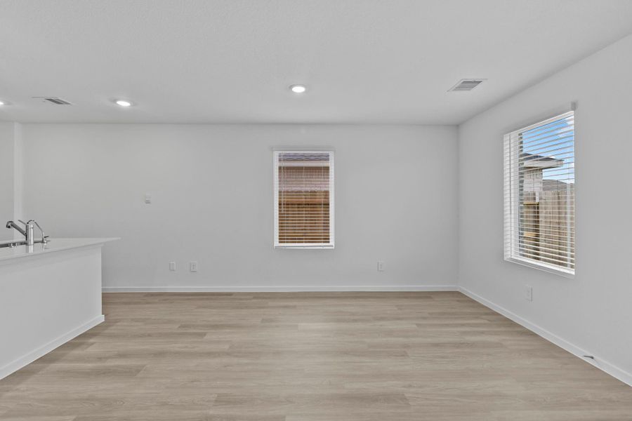 Spacious, unfurnished interior of a new home in Cypress Green, Hockley (Image 18).