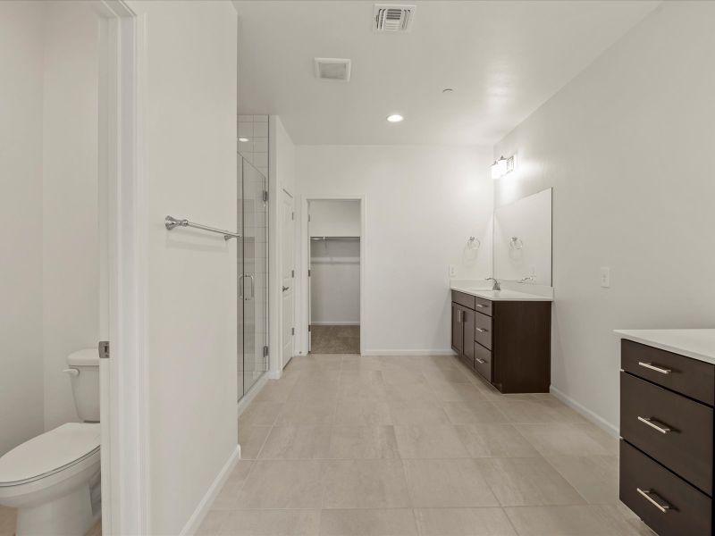 Welcome to the 2340 Floorplan.