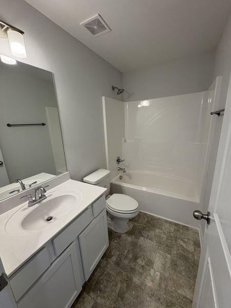 Photo is of the model home to show what the completed floor plan looks like. Selections and Options may vary.