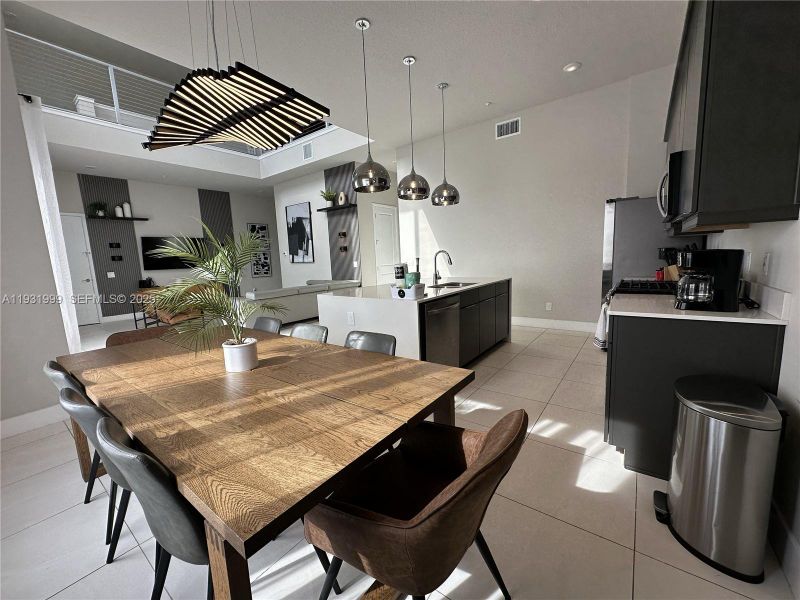 Furnished interior view inside a new home in , Kissimmee (Image 7).