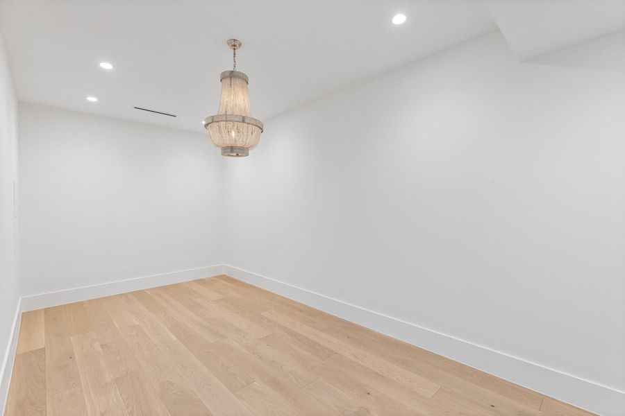 Furnished interior view inside a new home in , Boca Raton (Image 46). Furnished interior view inside a new home in , Boca Raton (Image 46).