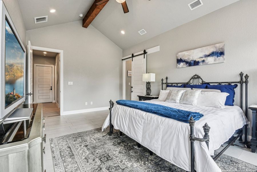 Furnished interior view inside a new home in , Adkins (Image 28).