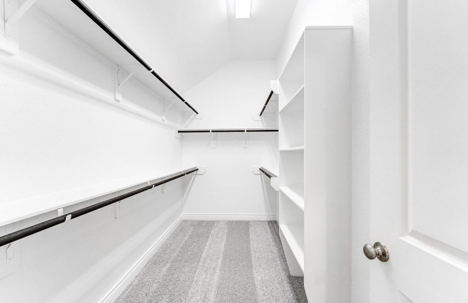 Spacious, unfurnished interior of a new home in Audubon 60', Magnolia (Image 36). Spacious, unfurnished interior of a new home in Audubon 60', Magnolia (Image 36).