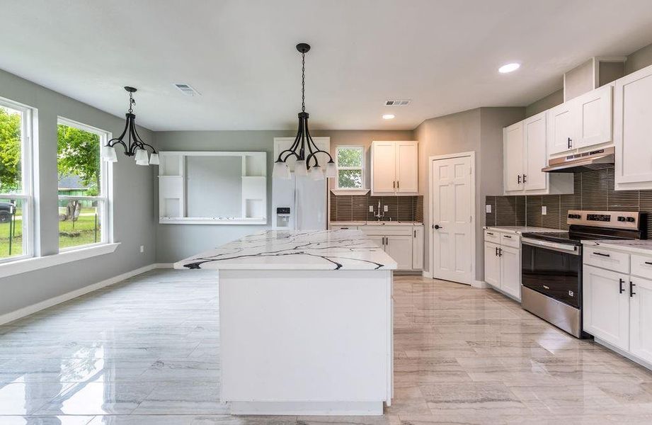 Furnished interior view inside a new home in , Walnut Springs (Image 7).