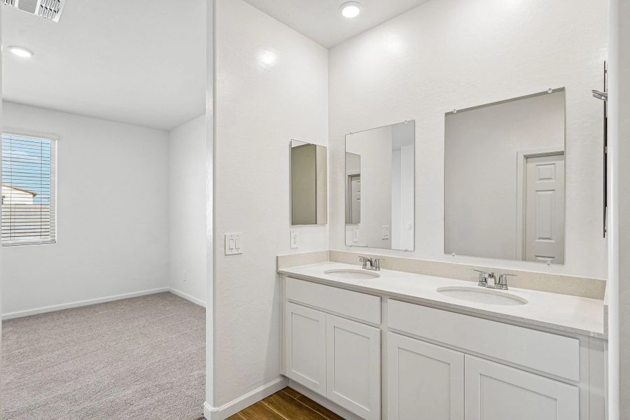 Representative images and renderings are for illustrative purposes. Actual structural options and design finishes of home may vary.