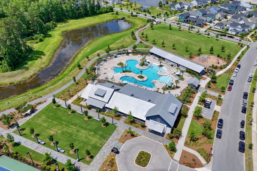 Community amenities in Nexton - Midtown, Summerville (Image 21).