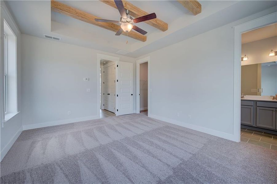 Spacious, unfurnished interior of a new home in Barrett Pointe, Kennesaw (Image 19). Spacious, unfurnished interior of a new home in Barrett Pointe, Kennesaw (Image 19).