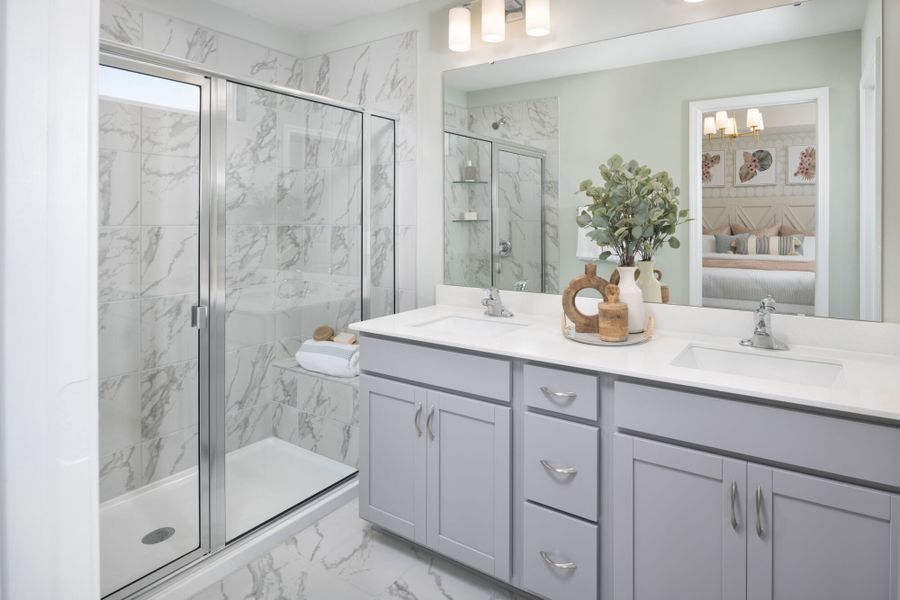 Photo representation of the Amira End plan. Colors, finishes and options will vary.