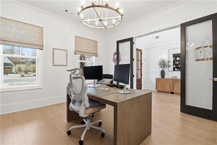 Furnished interior view inside a new home in , Woodstock (Image 34).
