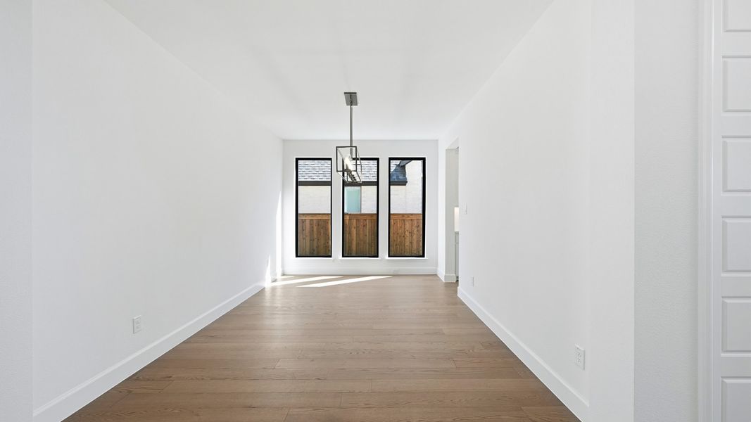 Spacious, unfurnished interior of a new home in Terraces, Rockwall (Image 18). Spacious, unfurnished interior of a new home in Terraces, Rockwall (Image 18).