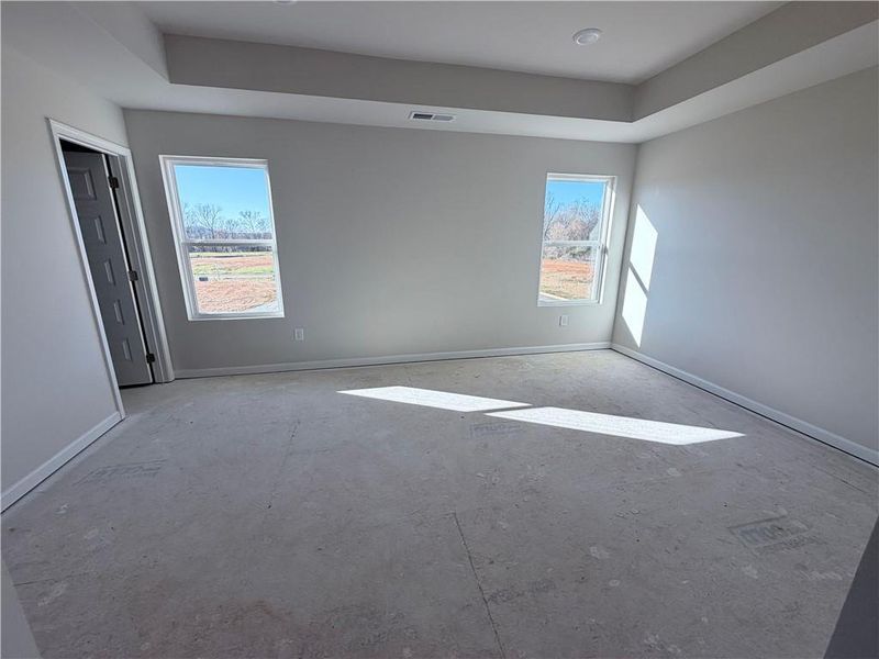 Image 33 of a home in .