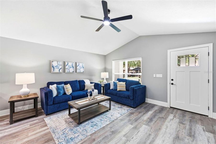 Furnished interior view inside a new home in , Plant City (Image 5).