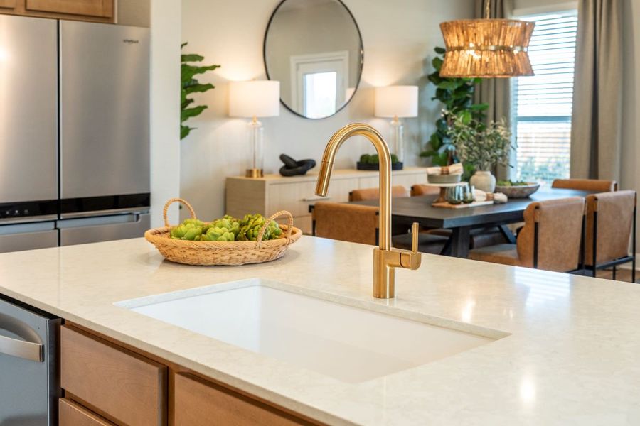 Single-basin kitchen sink Single-basin kitchen sink