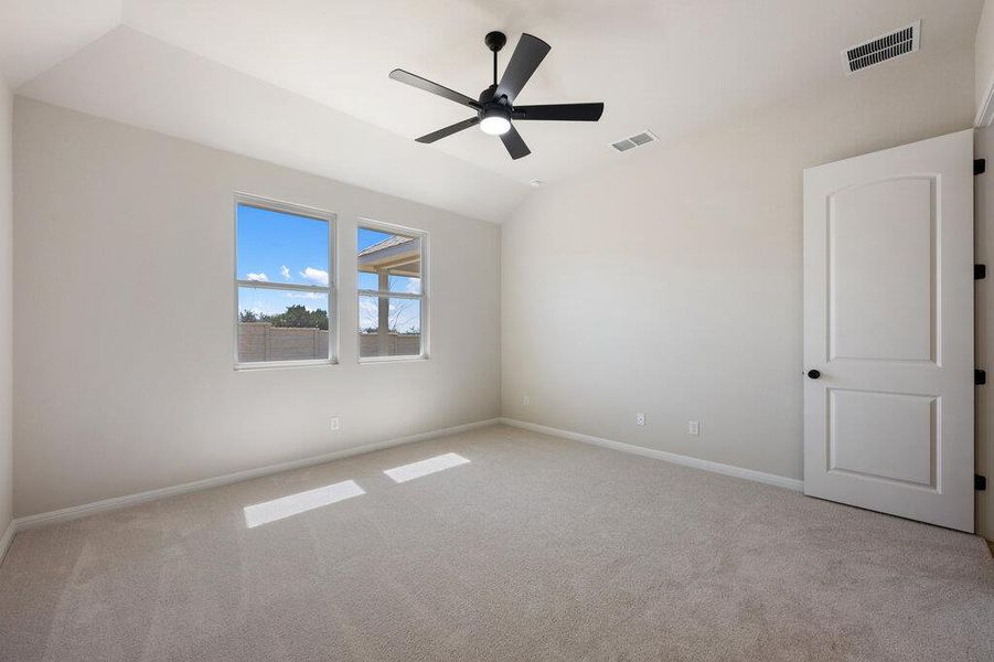 Spacious, unfurnished interior of a new home in Cannon Ranch, Dripping Springs (Image 36).