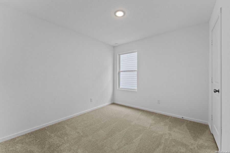 Spacious, unfurnished interior of a new home in Randolph Crossing, Converse (Image 13).