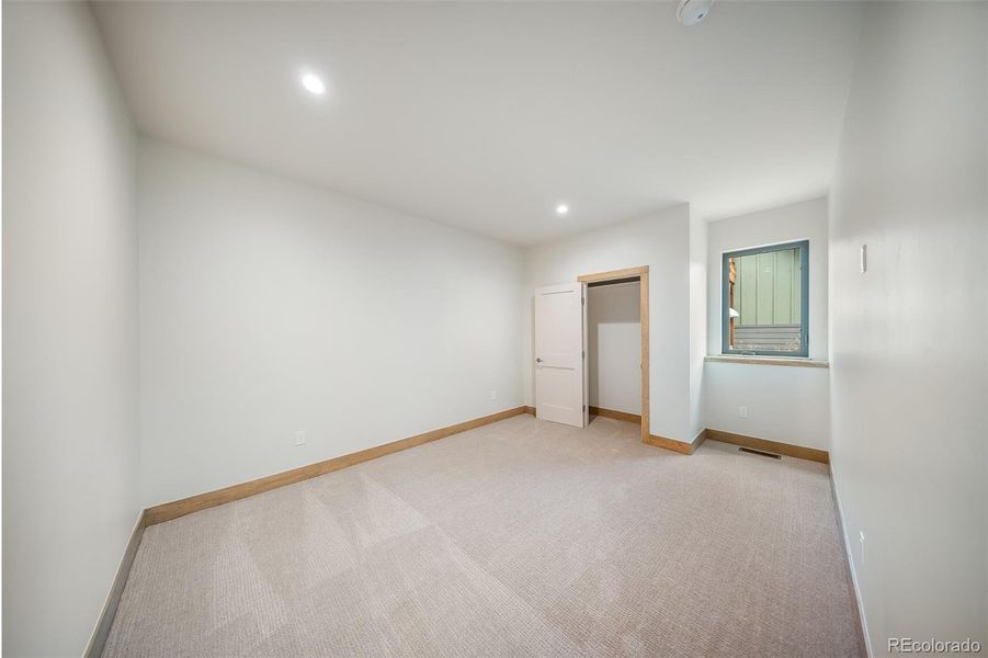 Spacious, unfurnished interior of a new home in , Hot Sulphur Springs (Image 26).