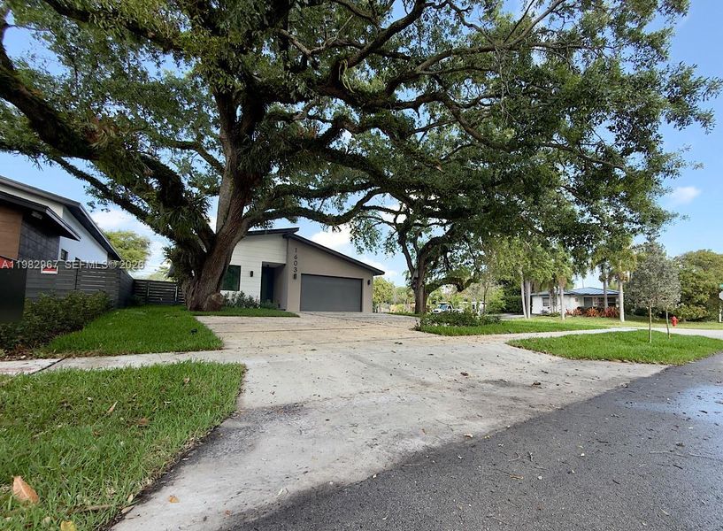 Natural landscape and outdoor views near  in Fort Lauderdale (Image 33).