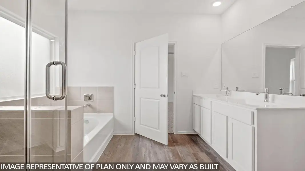 Furnished interior view inside a new home in Cypress Green, Tomball (Image 9). Furnished interior view inside a new home in Cypress Green, Tomball (Image 9).