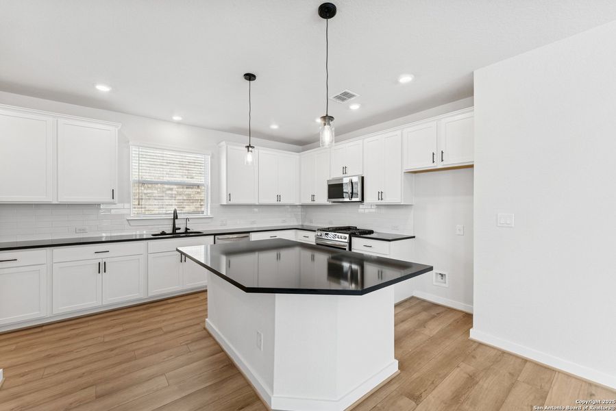 Furnished interior view inside a new home in , New Braunfels (Image 8). Furnished interior view inside a new home in , New Braunfels (Image 8).