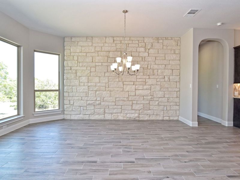 Representative unfurnished interior of a home built from the San Simeon I by Giddens Homes in Clearwater Ranch, Liberty Hill (Image 379).