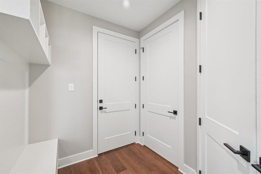 Spacious, unfurnished interior of a new home in , Grapevine (Image 26).