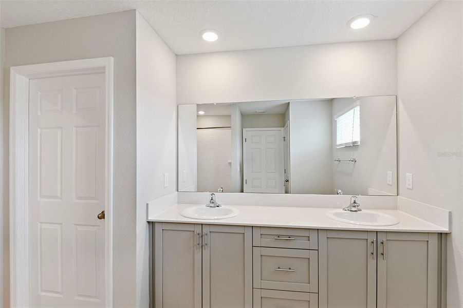 Furnished interior view inside a new home in Crosswinds, Haines City (Image 8).