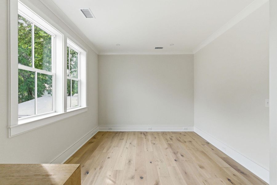 Spacious, unfurnished interior of a new home in , Mount Pleasant (Image 60).