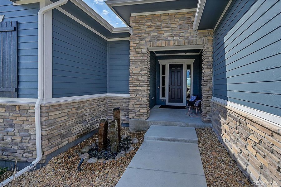 Water feature - front entrance