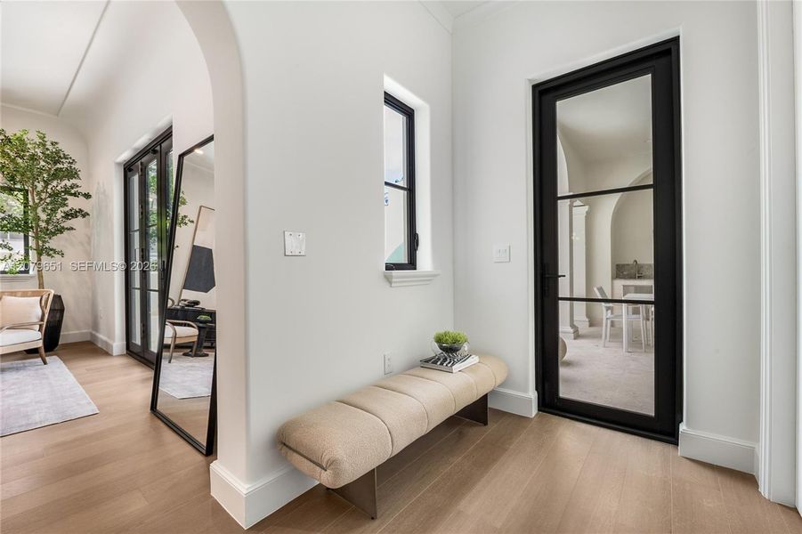 Furnished interior view inside a new home in , Coral Gables (Image 13).