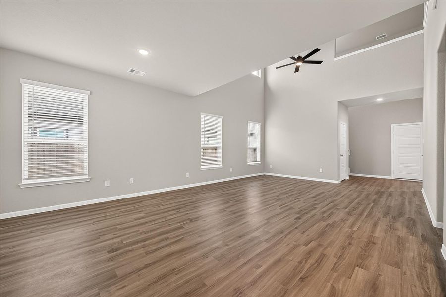 Spacious, unfurnished interior of a new home in La Segarra, Brookshire (Image 30). Spacious, unfurnished interior of a new home in La Segarra, Brookshire (Image 30).