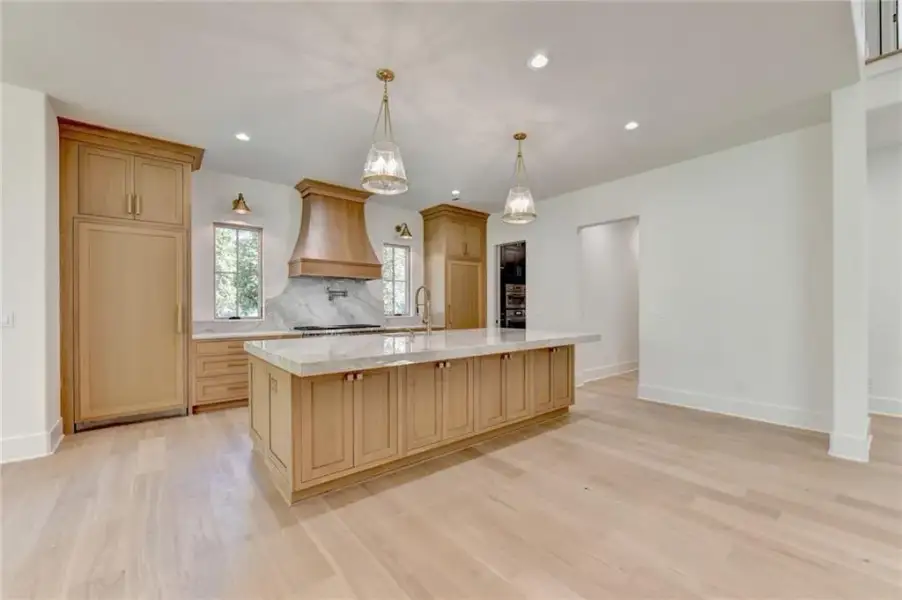 Furnished interior view inside a new home in Lyndon Creek, Milton (Image 17).