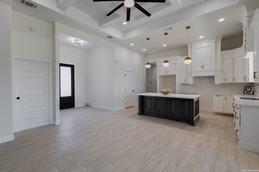 Image 33 of a home in .