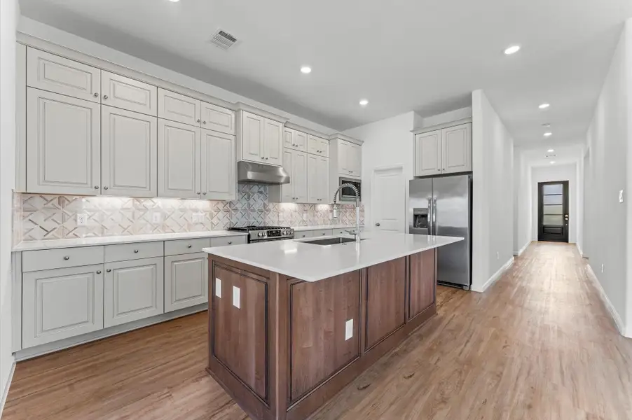 Furnished interior view inside a new home in Kingwood-Royal Brook: Bristol Collection, Porter (Image 8). Furnished interior view inside a new home in Kingwood-Royal Brook: Bristol Collection, Porter (Image 8).