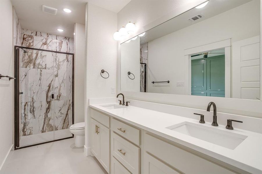 Furnished interior view inside a new home in , Millsap (Image 7).