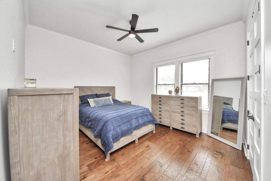 Furnished interior view inside a new home in , Sugar Land (Image 14).