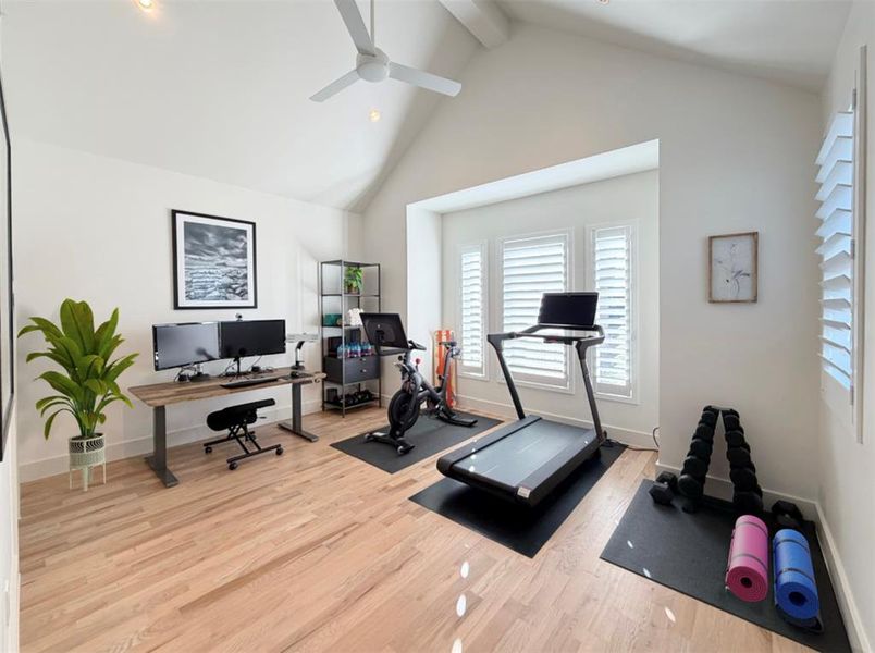Furnished interior view inside a new home in , Dallas (Image 18).